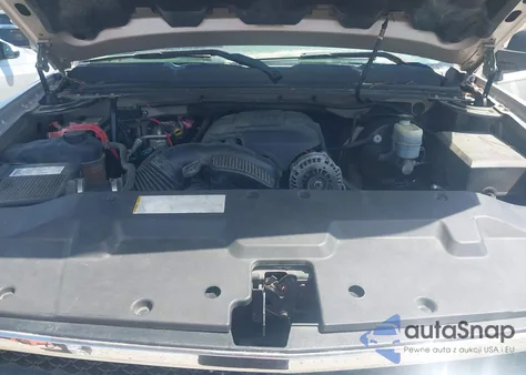 2008 Chevrolet Silverado 1500 Lt1 z USA, uszkodzony, nr VIN 1GCEC14028Z323695